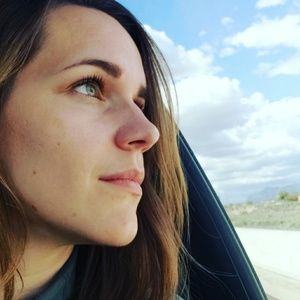 Meet your Posher, Cara